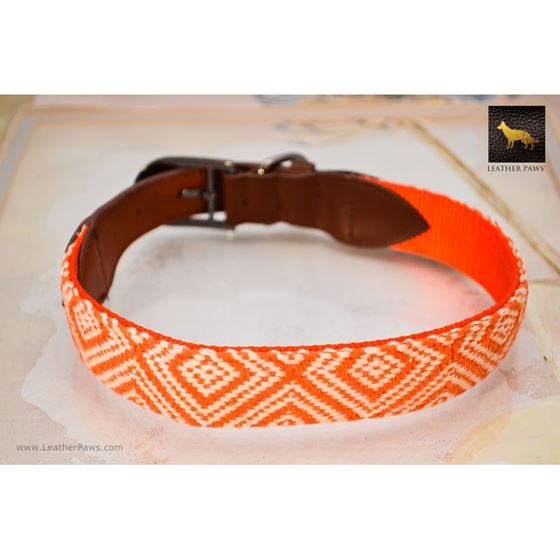 Diamond Pattern Fabric Leather Collar